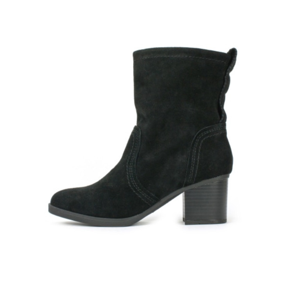 White mountain Behari booties